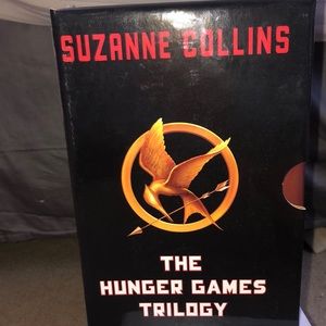 Hunger Games Trilogy Set Box Included